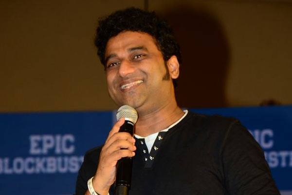 ‘ఉప్పెన’ పాటతో  పాత దేవిని గుర్తుచేశాడు !