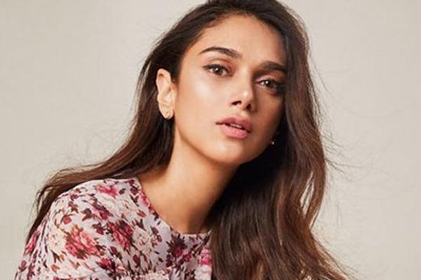 ‘అదితిరావ్ హైద‌రి’తో  రాజ్ తరుణ్ లవ్ స్టోరీనా ?