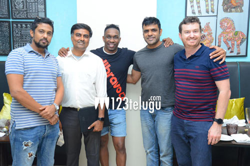 నటుడిగా మారనున్న స్టార్ క్రికెటర్...! 1 cricket