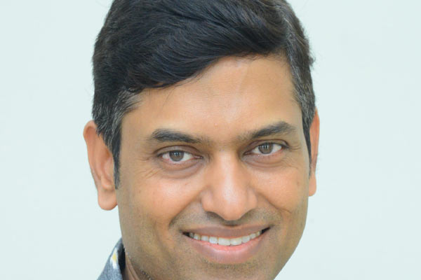 ఇంటర్వ్యూ :  దర్శకుడు రాజ్ ఆర్ –  ‘మల్లేశం’ సినిమా తీయకు అని భయపెట్టారు !