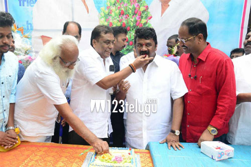 ఘనంగా మంత్రి తలసాని పుట్టినరోజు వేడుకలు 1 talasani