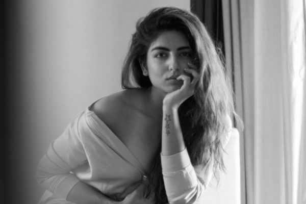 గ్లామర్ డోస్ తో యంగ్ బ్యూటీ !