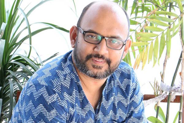 ఇంటర్వ్యూ:   వి.ఐ ఆనంద్  – కాన్సెప్ట్, కమర్షియల్ తో ‘డిస్కో రాజా’ కొత్త ఎక్స్ పీరియన్స్ ఇస్తాడు !