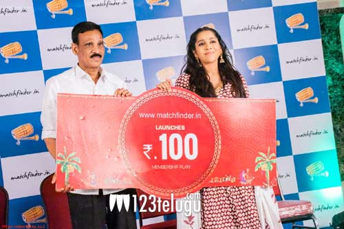 “మ్యాచ్‌ఫైండ‌ర్‌.ఇన్ (Matchfinder.in) యొక్క విశిష్ట‌మైన రూ.100 ప్లాన్‌ ప్రారంభించిన ర‌ష్మి గౌత‌మ్‌”
