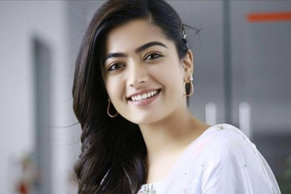 పుష్ప నిర్మాత క్లారిటీతో రష్మిక పాత్రపై ఆసక్తి పెరిగింది