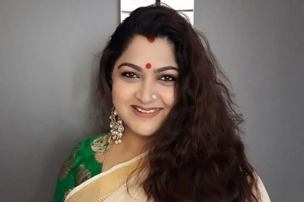 సూపర్ స్టార్ కి  భార్యగా  ఖుష్బూ  ?