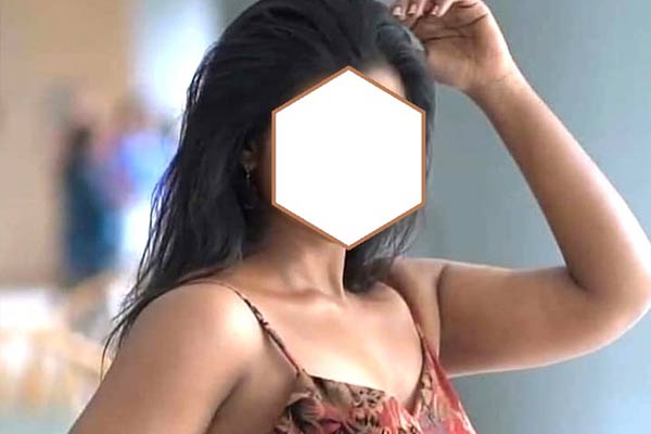 గెస్: తెరవెనుక ఉన్న ఈ టాలెంటెడ్ హీరోయిన్ ఎవరు?