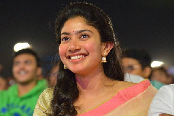 ట్రాజడీ ఎండింగ్  పాత్రలో  సాయి పల్లవి ?