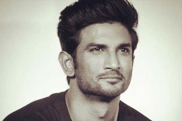 హీరో సుశాంత్ సింగ్ రాజ్ పుత్ ఆత్మహత్య