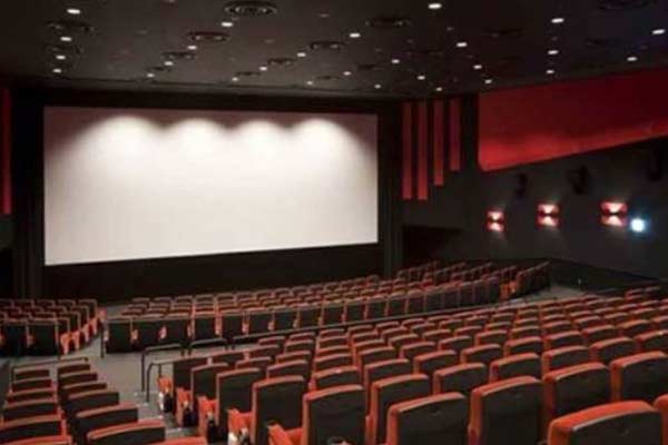 థియేటర్స్ బంద్.. ఇప్పటికైతే లేనట్టే!