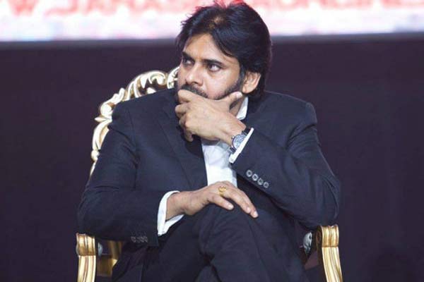 వరల్డ్ రికార్డును సెట్ చేసిన  పవన్ కళ్యాణ్ !