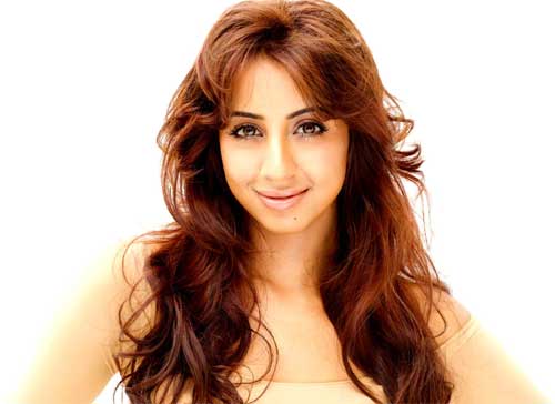 మూడు నెలలు జైల్లో ఉన్నాక బెయిల్ పొందిన హీరోయిన్ 1 Sanjana Galrani