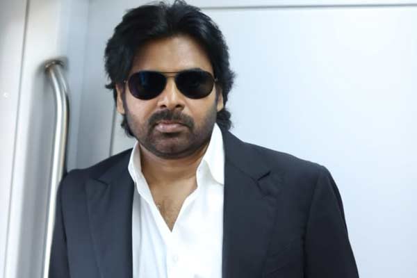 పవన్ ఈ సినిమా రిలీజ్ డేట్ పై నయా రచ్చ.!