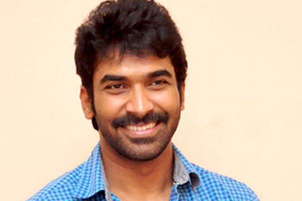 షాదీ ముబారక్ అంటున్న ఆర్కే నాయుడు