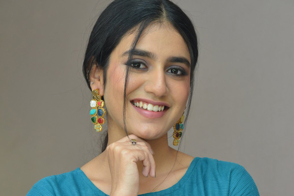 ఇంటర్వ్యూ : ప్రియా ప్రకాష్ వారియర్ – ‘ఇష్క్’ లో నా రోల్ చాలా ఇంటెన్స్ గా ఉంటుంది