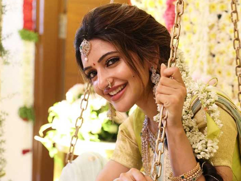 ఆ సీనియర్ హీరోతో శ్రీలీల రొమాన్స్.. ఫ్యాన్స్ యాక్సెప్ట్ చేస్తారా..?