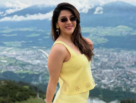 ఫోటోలు : మెహ్రీన్ కౌర్