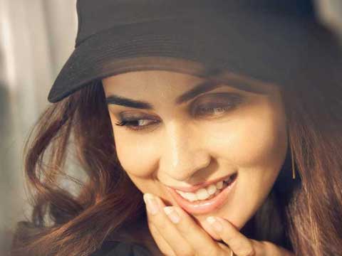 ఫోటోలు : జెనీలియా దేశ్‌ముఖ్