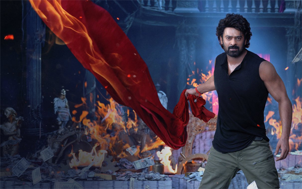 సాలిడ్ పోస్టర్ తో ‘ది రాజా సాబ్’ నుంచి డబుల్ బ్లాస్ట్ కి డేట్స్ వచ్చేశాయ్!