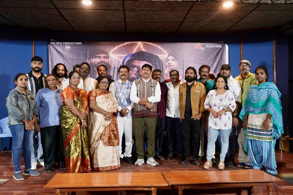 ‘బ్లాక్ నైట్’ మూవీ నుంచి ట్రైలర్, సాంగ్స్ రిలీజ్