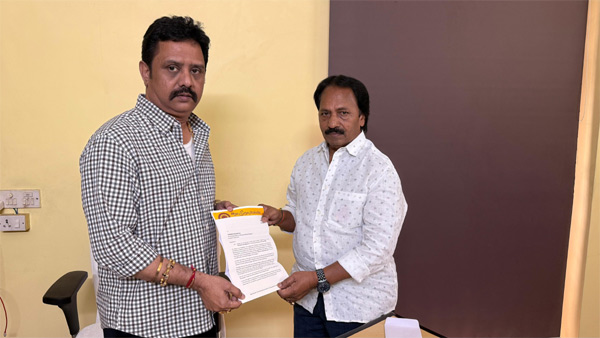 ‘హరి హర వీరమల్లు’ ప్రత్యేక షోలకు కసరత్తులు !