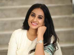 ఇంటర్వ్యూ : నటి లయ – ‘తమ్ముడు’ నా రీ-ఎంట్రీకి సరైన మూవీ!