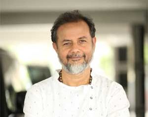 ఇంటర్వ్యూ : దర్శకుడు ముఖేష్ కుమార్ సింగ్ – ‘కన్నప్ప’గా విష్ణు మంచు వంద శాతం న్యాయం చేశారు!