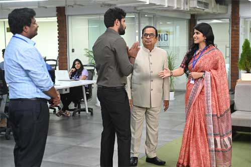 ఫ్యామిలీ ఫెయిల్యూర్ స్టోరీ అంటూనే ఆసక్తి పెంచిన “స:కుటుంబానాం” టీజర్