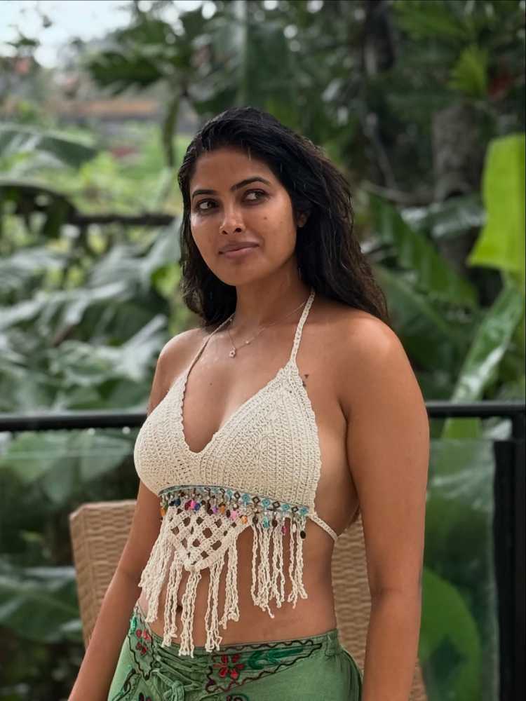 ఫోటోలు :  దివి వడ్త్యా