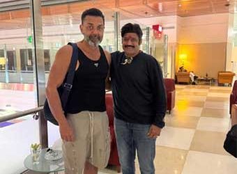 ఫోటో మూమెంట్: ‘అఖండ’తో ఔరంగజేబు..!