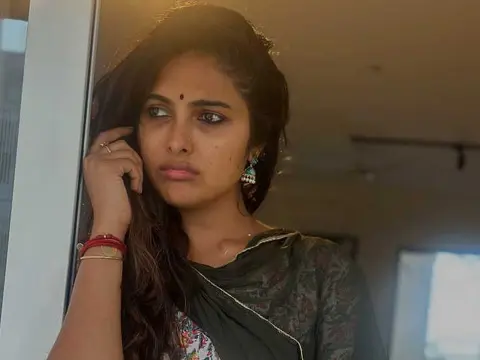 Divi Vadthya