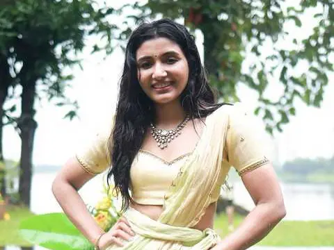 ఫోటోలు : మిర్నా