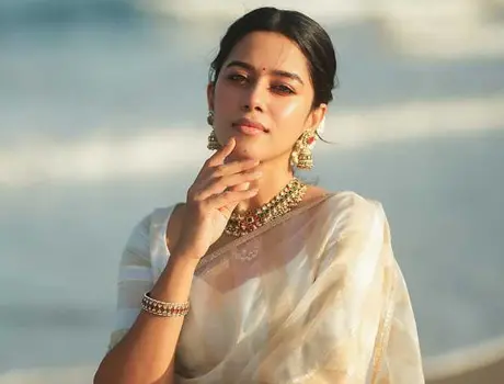 Mirnalini-Ravi