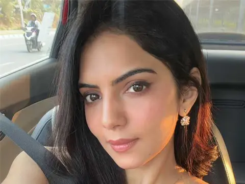 గ్లామరస్ కలెక్షన్ : మిషా నారంగ్
