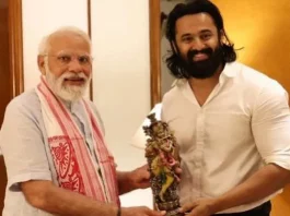 Modi-and-Mukundhan