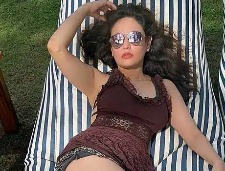 Sneha-Ullal