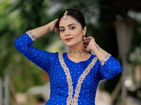 Sreemukhi