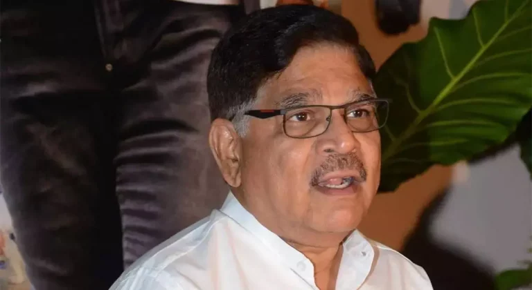 అల్లు ఫ్యామిలీకి GHMC షాక్.. కూల్చేస్తామంటూ నోటీసులు..!