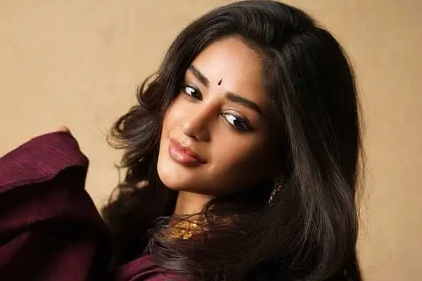 కొత్త ఫోటోలు : దీప్షిక