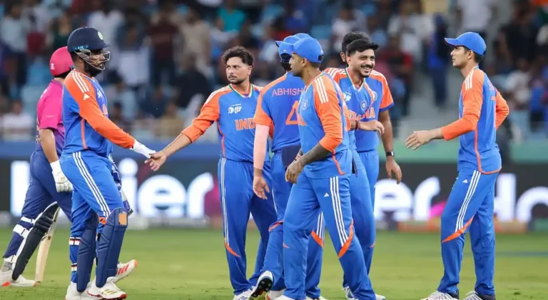 టీమిండియా ధమాకా: యూఏఈ 13 ఓవర్లలోనే ఆలౌట్, 8 మంది బ్యాట్స్‌మెన్ సింగిల్ డిజిట్‌లోనే ఔట్