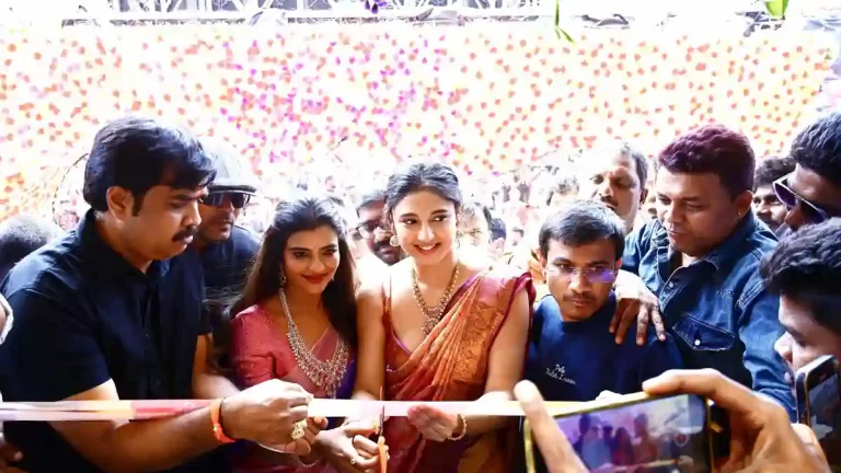 Aishwarya Rajesh and Ritika Naik