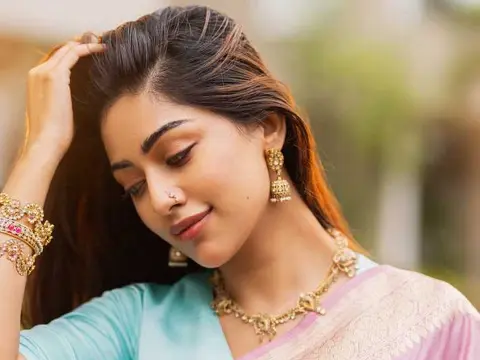 కొత్త ఫోటోలు : అను ఇమాన్యుయేల్