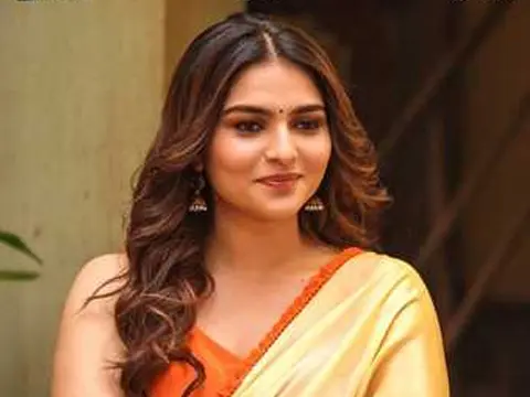 కొత్త పోస్టర్ : ఫంకీ (విశ్వక్ సేన్, కయదు లోహర్)