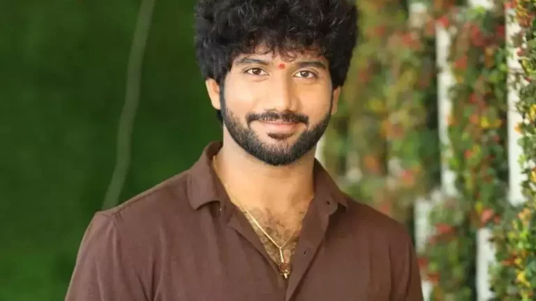 ‘ఓజి’ మేకర్స్ నుంచి భారీ మొత్తం తీసుకున్న ప్రశాంత్ వర్మ? అసలు నిజం బయటకి