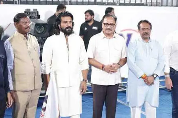 ఫోటోలు: ఆర్చరీ ప్రీమియర్ లీగ్ లాంచ్ లో రామ్ చరణ్