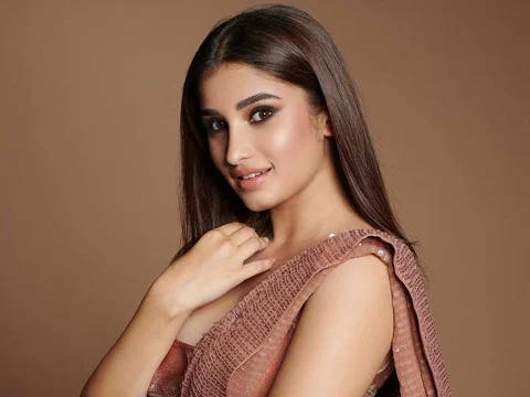 ఫోటోలు : రాషా తడాని