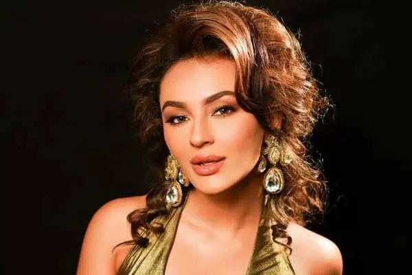 ఫోటోలు:  సీరత్ కపూర్