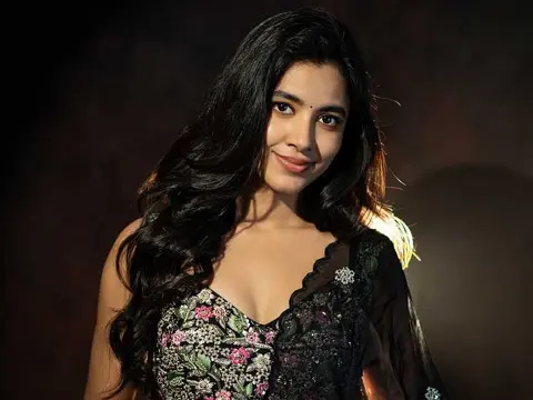 ఫోటోలు : శివాని నగరం