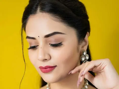 Sreemukhi