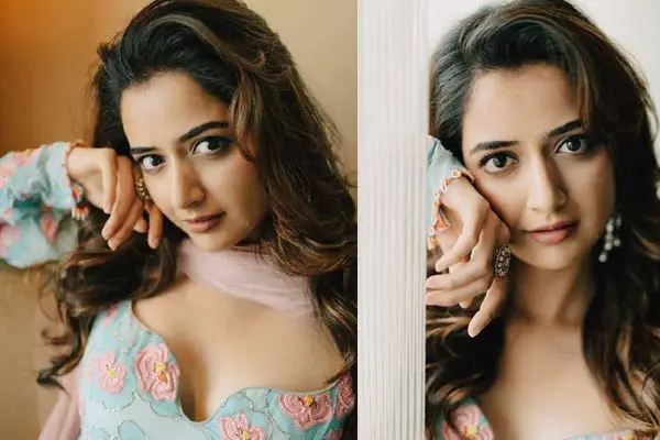 ఫోటోలు : గ్లామరస్ ఆషికా రంగనాథ్